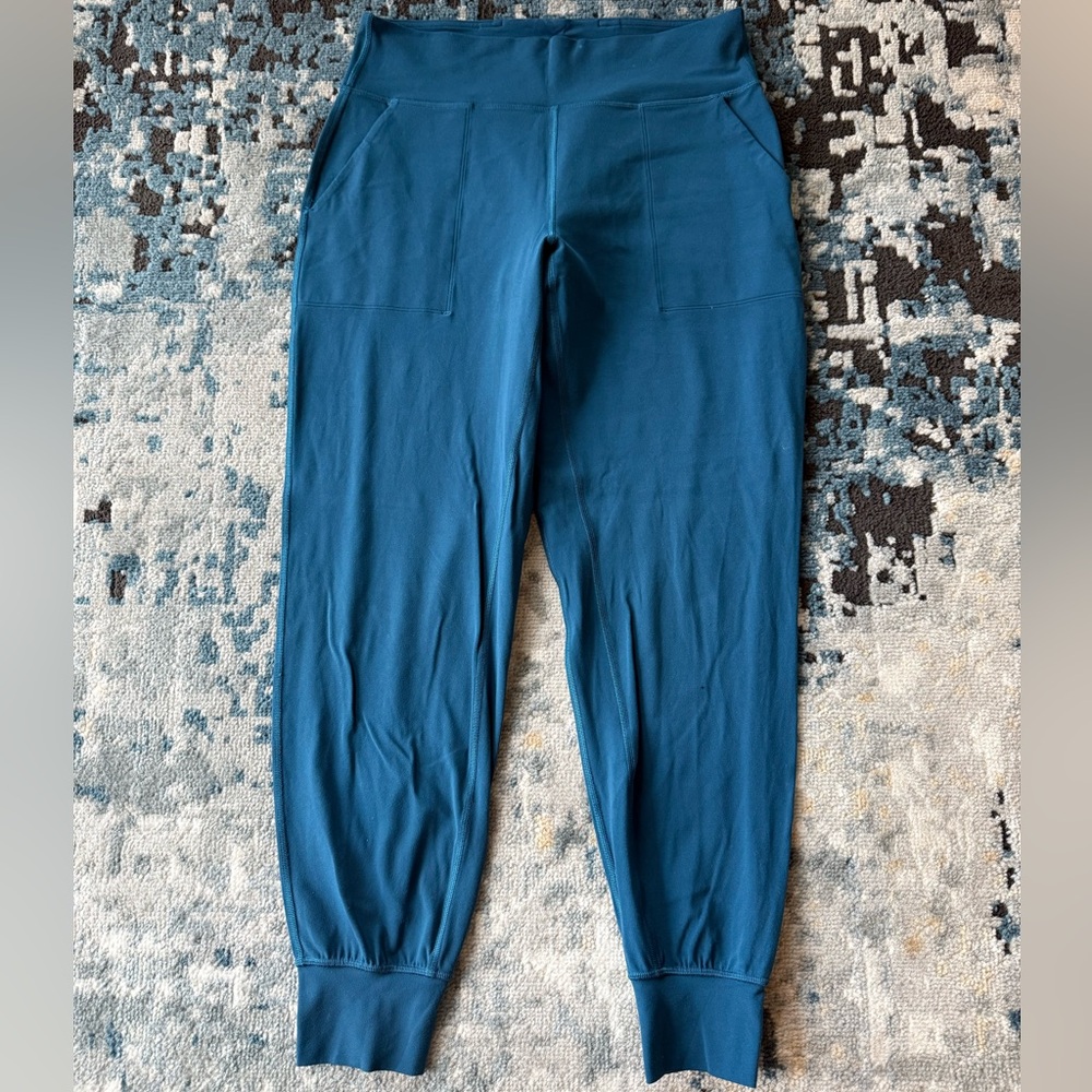 Lululemon Align Joggers 28”